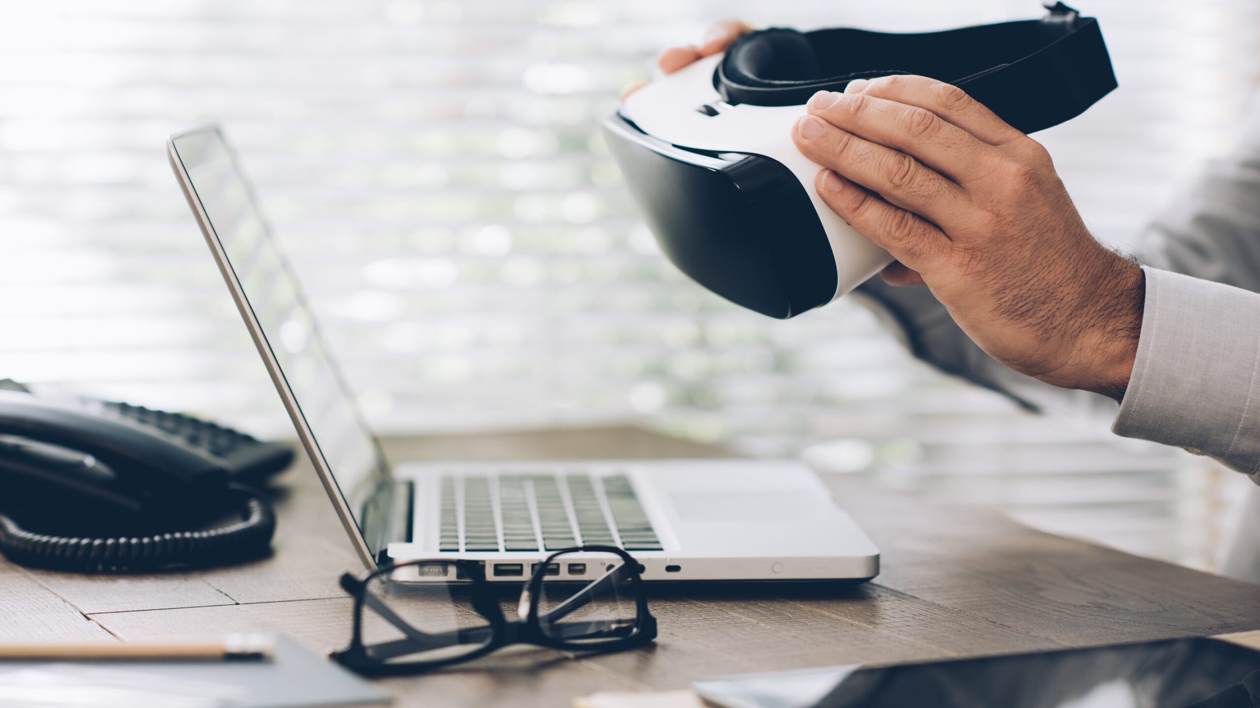Business and virtual reality Business and virtual reality